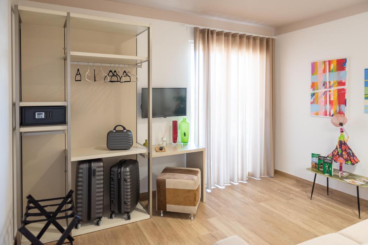 Vemaga Luxury Stay - Pompei City Center エクステリア 写真